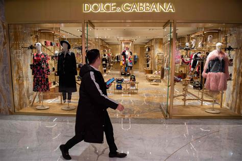 dolce gabbana francais china|dolce and gabbana cancelled.